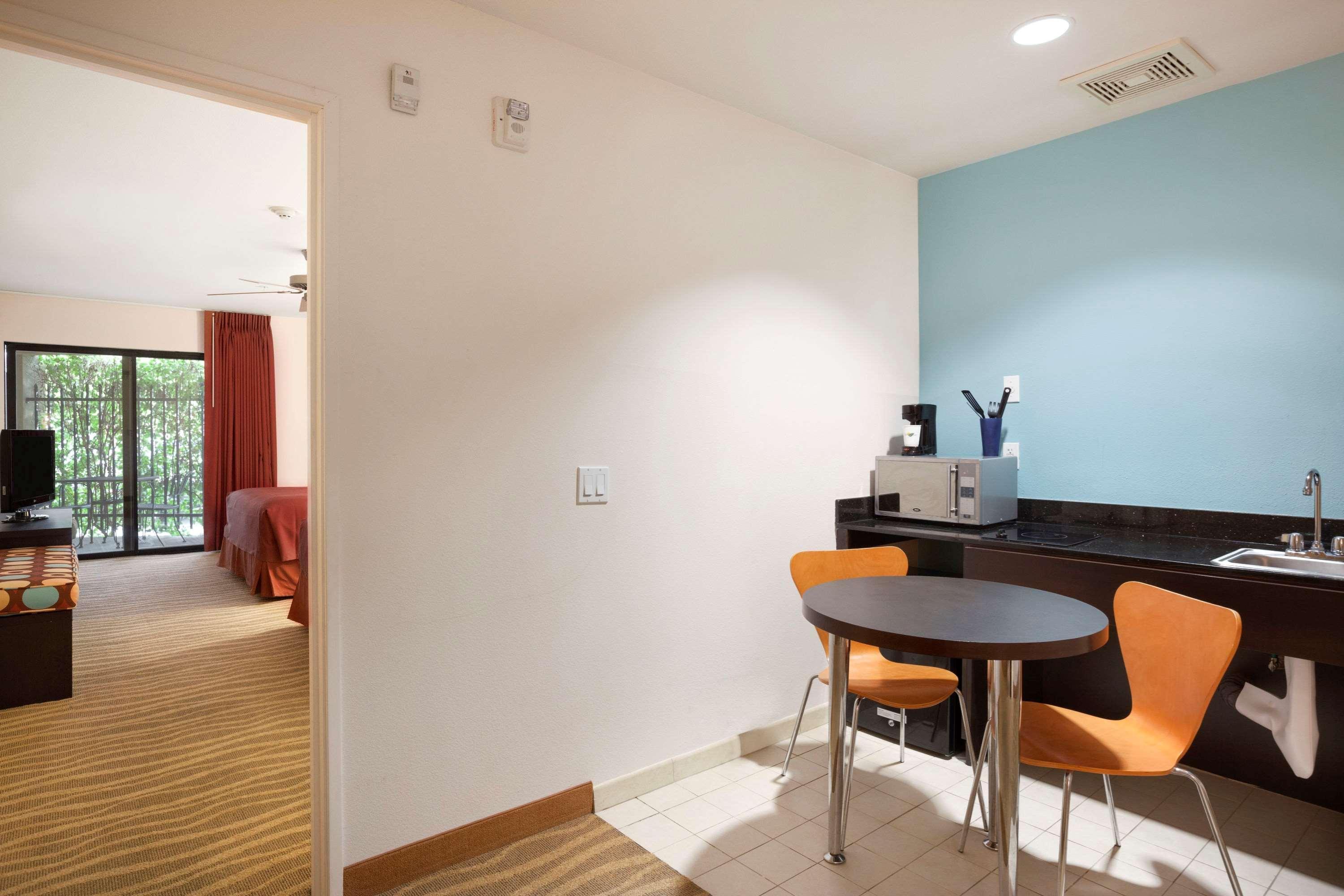 Super 8 By Wyndham Indio Hotel Exterior foto